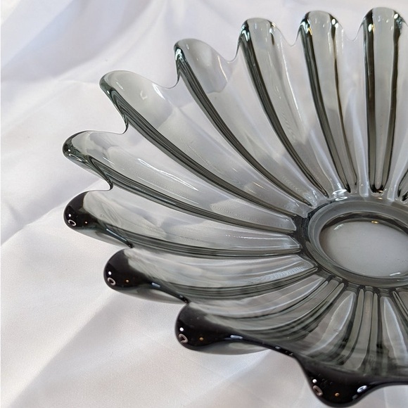 Vintage Federal Glass Celestial Smoke Iridescent Centerpiece Bowl - Picture 6 of 10